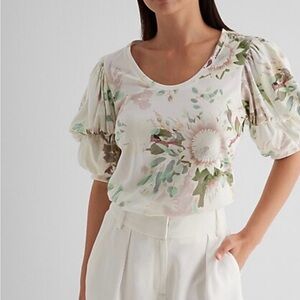 Express Womens XS Floral Puff Sleeve Scoop Neck Knit Top White Green 06340927